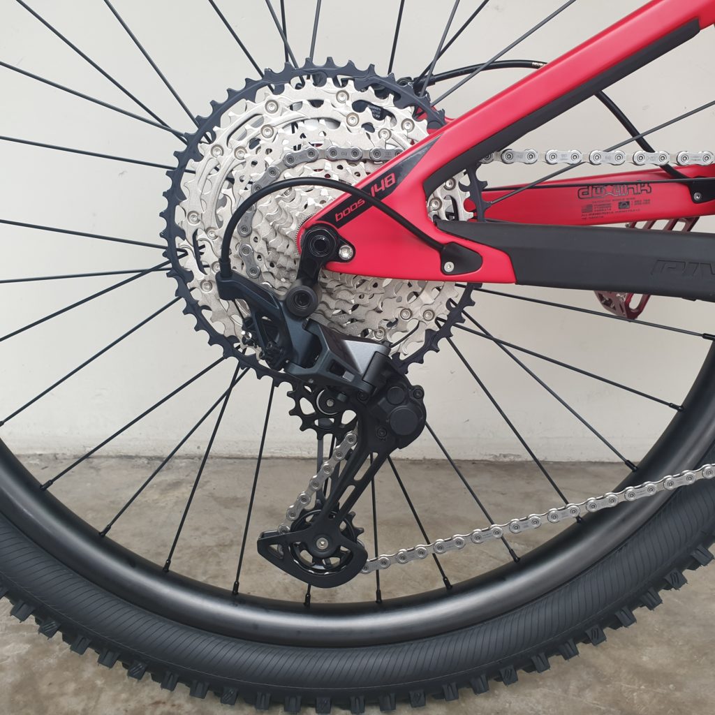 TRAIL+ Custom Build PIVOT MACH 5.5