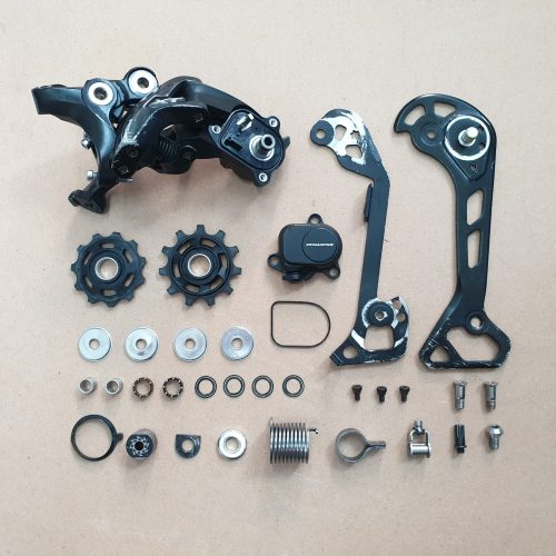rear derailleur servicing